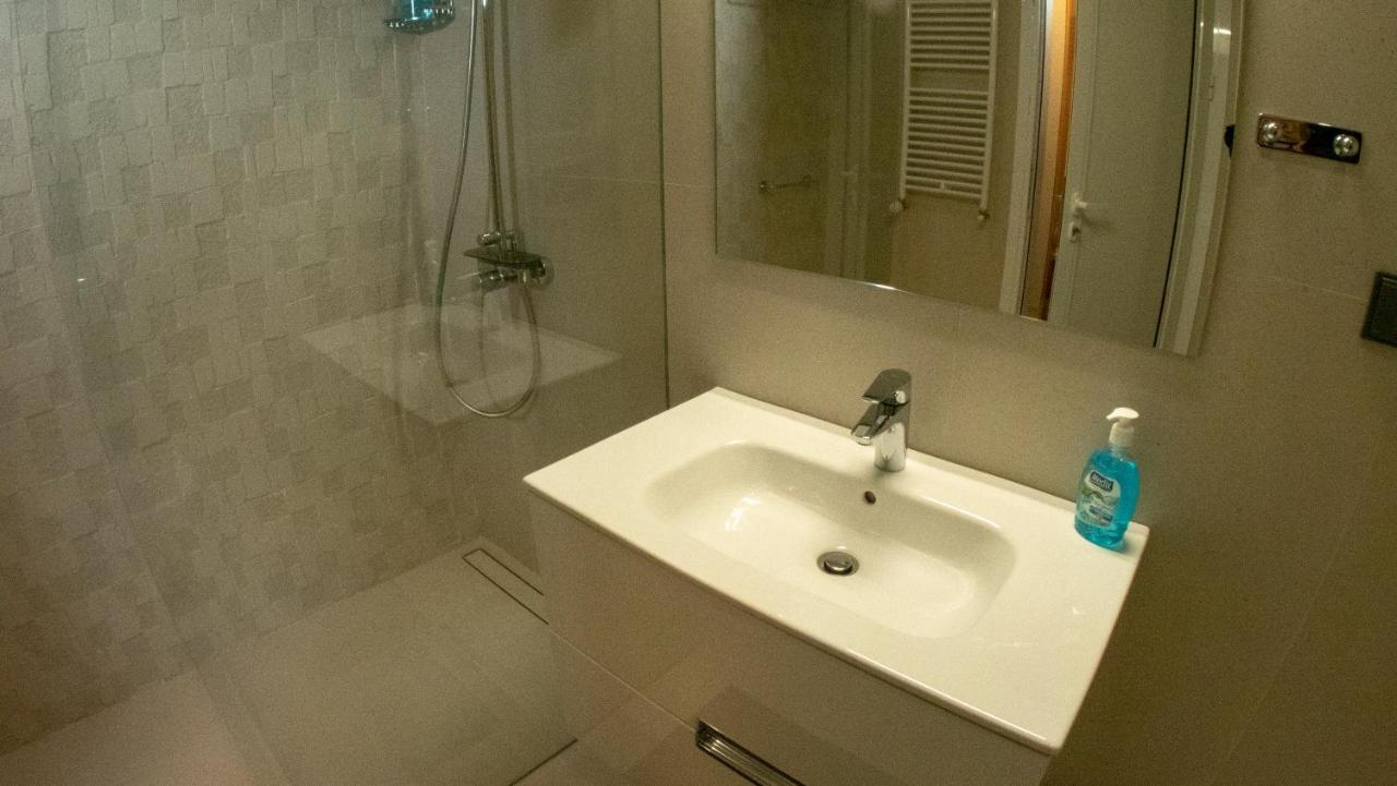Луксозно Студио One Place In Sofia A1 - Лозенец Kültér fotó